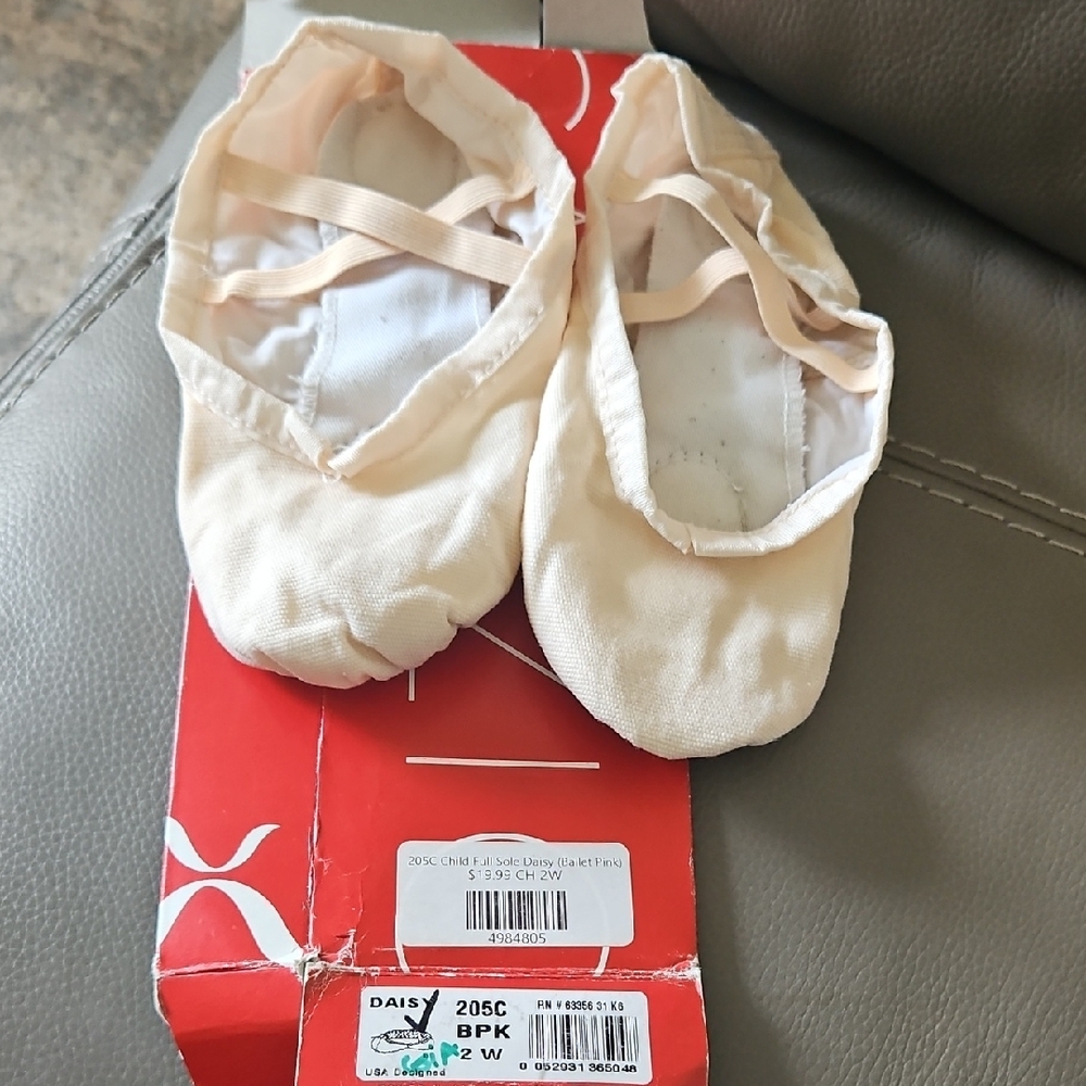 Daisy Cream Slippers Soft Canvas Ballet Style
